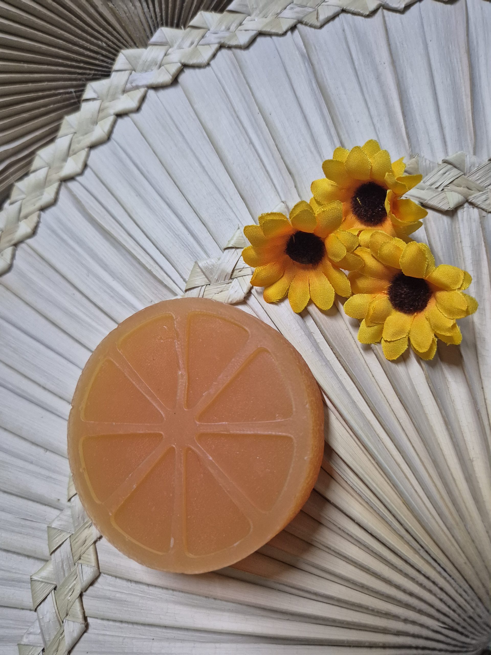 Sabonete artesanal Laranja Doce & Chá Branco - Imagem 4