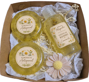 Kit Camomila - Sabonete Artesanal +geleia de banho +flor de brinde